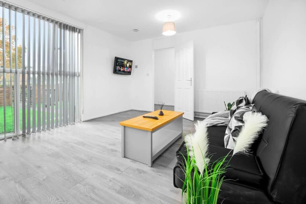 Jlr,Nec,B'Ham Airport,Entire House,Wi-Fi,Netflix Vila Birmingham Exterior foto